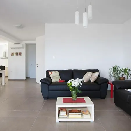 בית נופש Marina