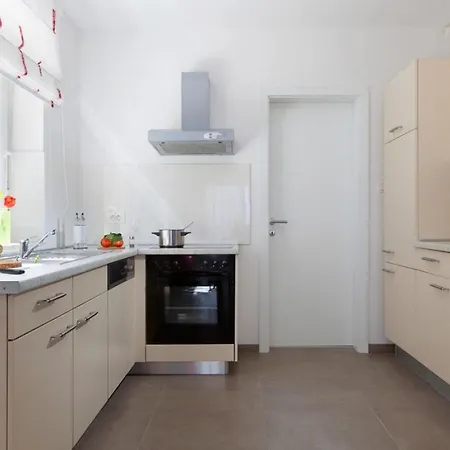 בית נופש Marina Sveta Marina