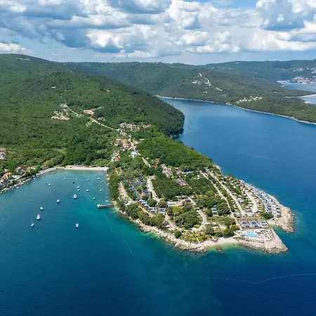Marina Sveta Marina